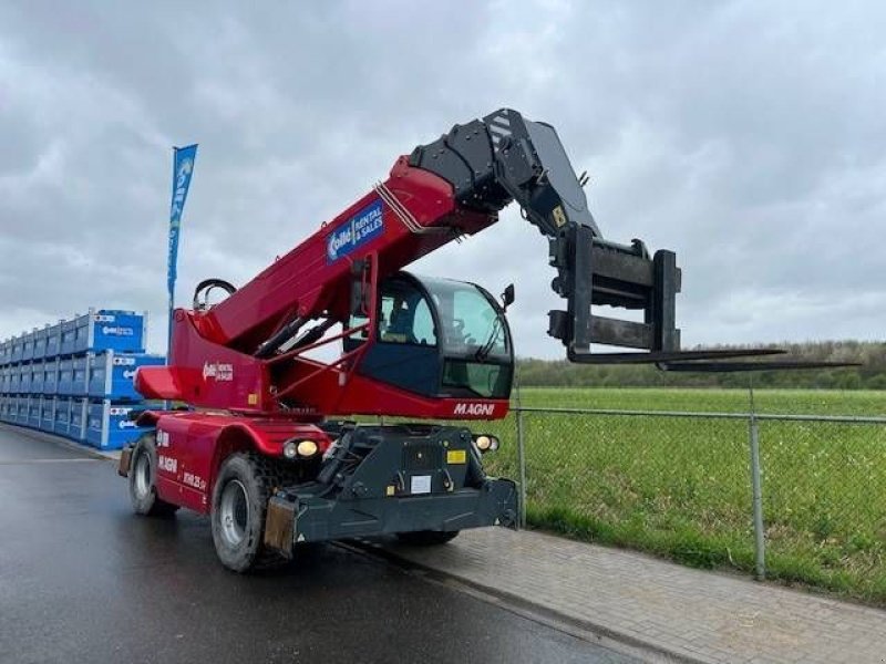 Teleskoplader типа Sonstige MAGNI RTH 8.25 SH, Gebrauchtmaschine в Sittard (Фотография 2)