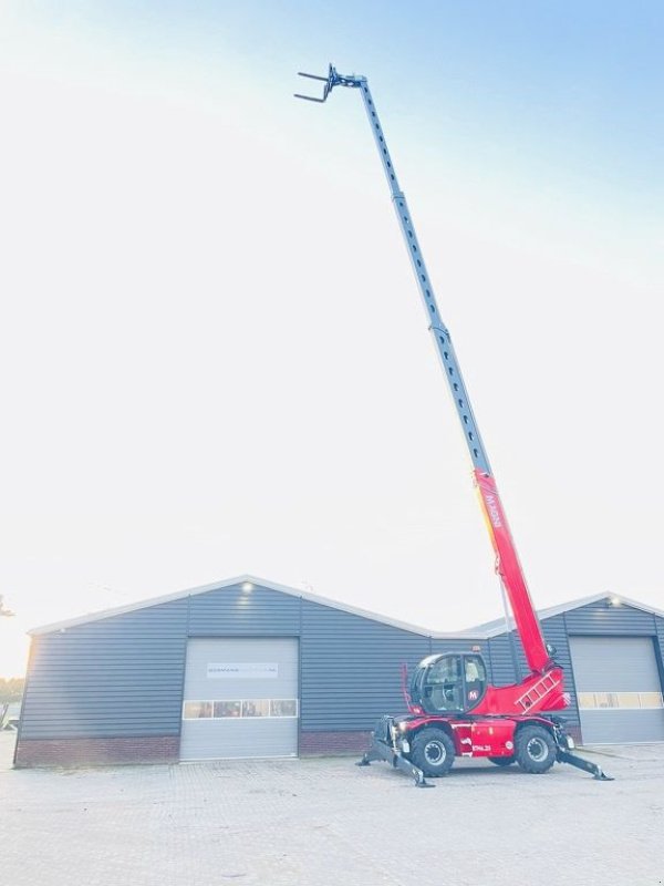 Teleskoplader van het type Sonstige MAGNI TE HUUR Magni RTH 6.25 roterende verreiker 6 T 25 M, Gebrauchtmaschine in Neer (Foto 2)