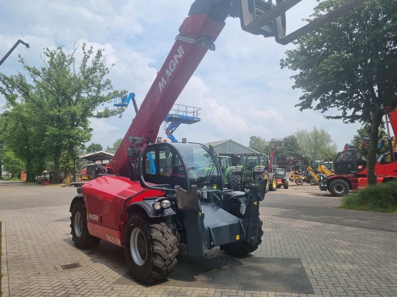 Teleskoplader tip Sonstige MAGNI TH 5 5.15P, Gebrauchtmaschine in Lunteren (Poză 9)