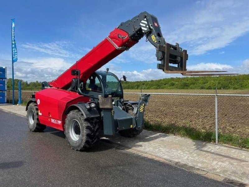 Teleskoplader des Typs Sonstige MAGNI TH 5.5 19, Gebrauchtmaschine in Sittard (Bild 9)