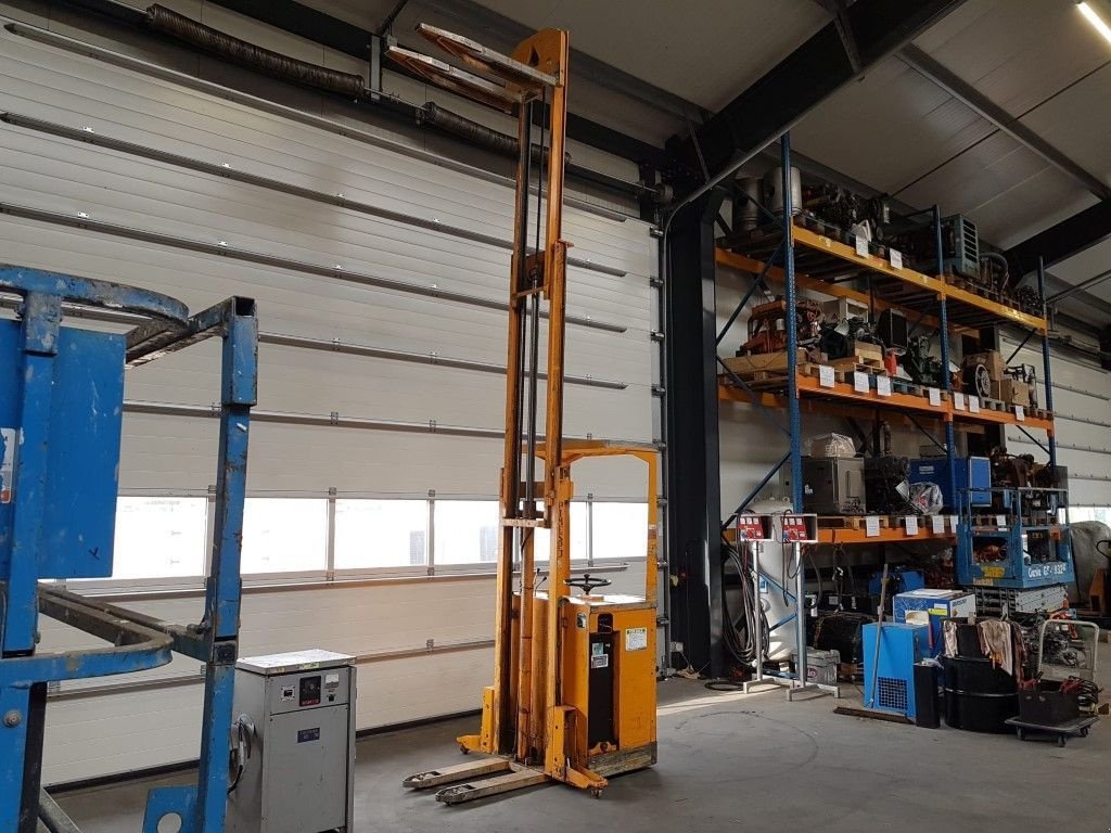 Teleskoplader del tipo Sonstige Pimespo 1 ton Triplex 490 cm hefhoogte Elektra Reachtruck, Gebrauchtmaschine en VEEN (Imagen 3)