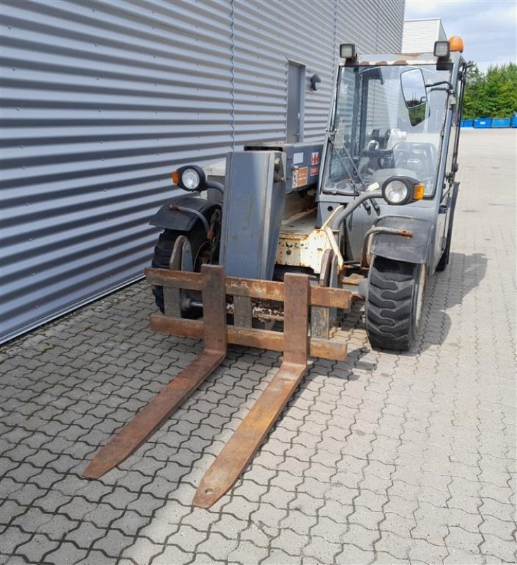 Teleskoplader typu Terex TELELIFT 2306 m. pallegafler, Gebrauchtmaschine w Horsens (Zdjęcie 2)