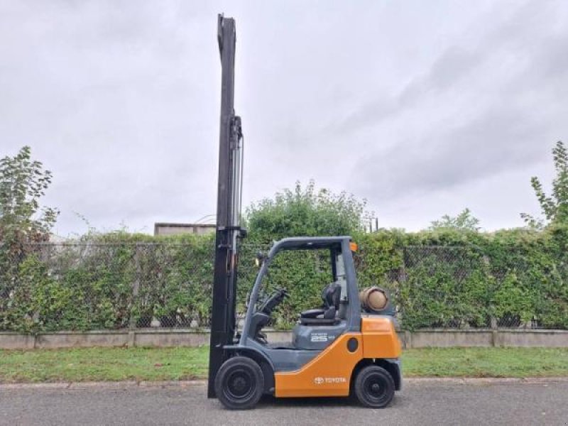 Teleskoplader van het type Toyota 028FGF25, Gebrauchtmaschine in senlis (Foto 10)