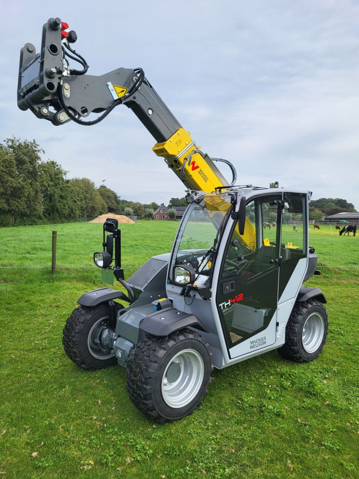 Teleskoplader of the type Wacker Neuson TH412, Neumaschine in Ede (Picture 2)