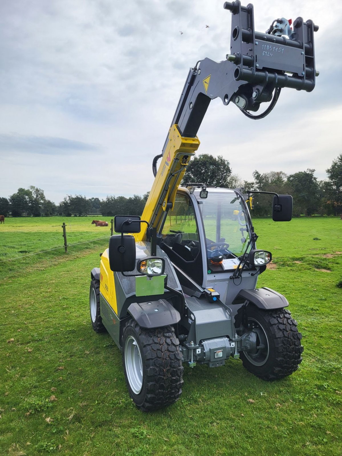 Teleskoplader of the type Wacker Neuson TH412, Neumaschine in Ede (Picture 4)