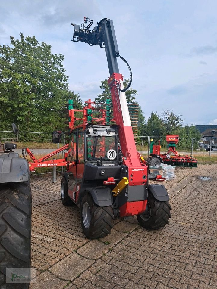 Teleskoplader van het type Weidemann  T 4512, Neumaschine in Bad Kötzting (Foto 7)