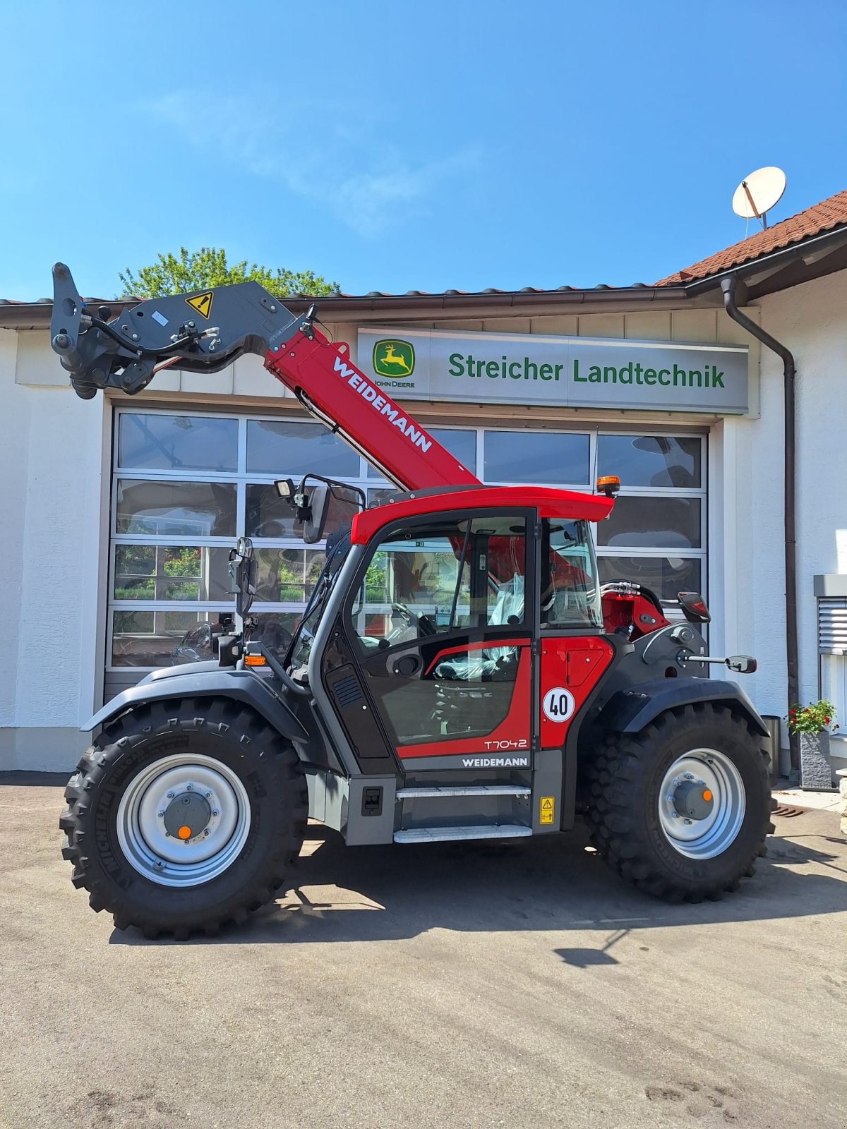 Teleskoplader van het type Weidemann  T7042, Neumaschine in Günzach (Foto 1)