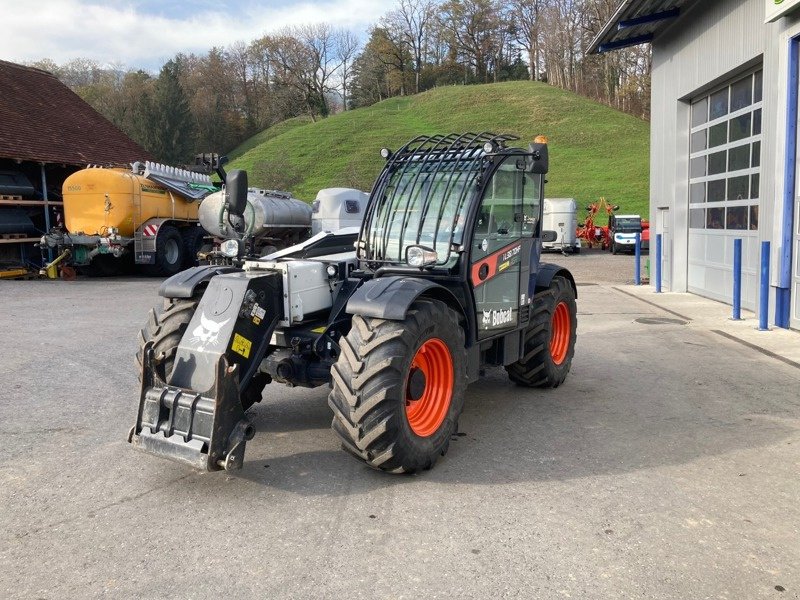 Teleskopstapler van het type Bobcat TL 38.70 HF, Gebrauchtmaschine in Eichberg (Foto 4)