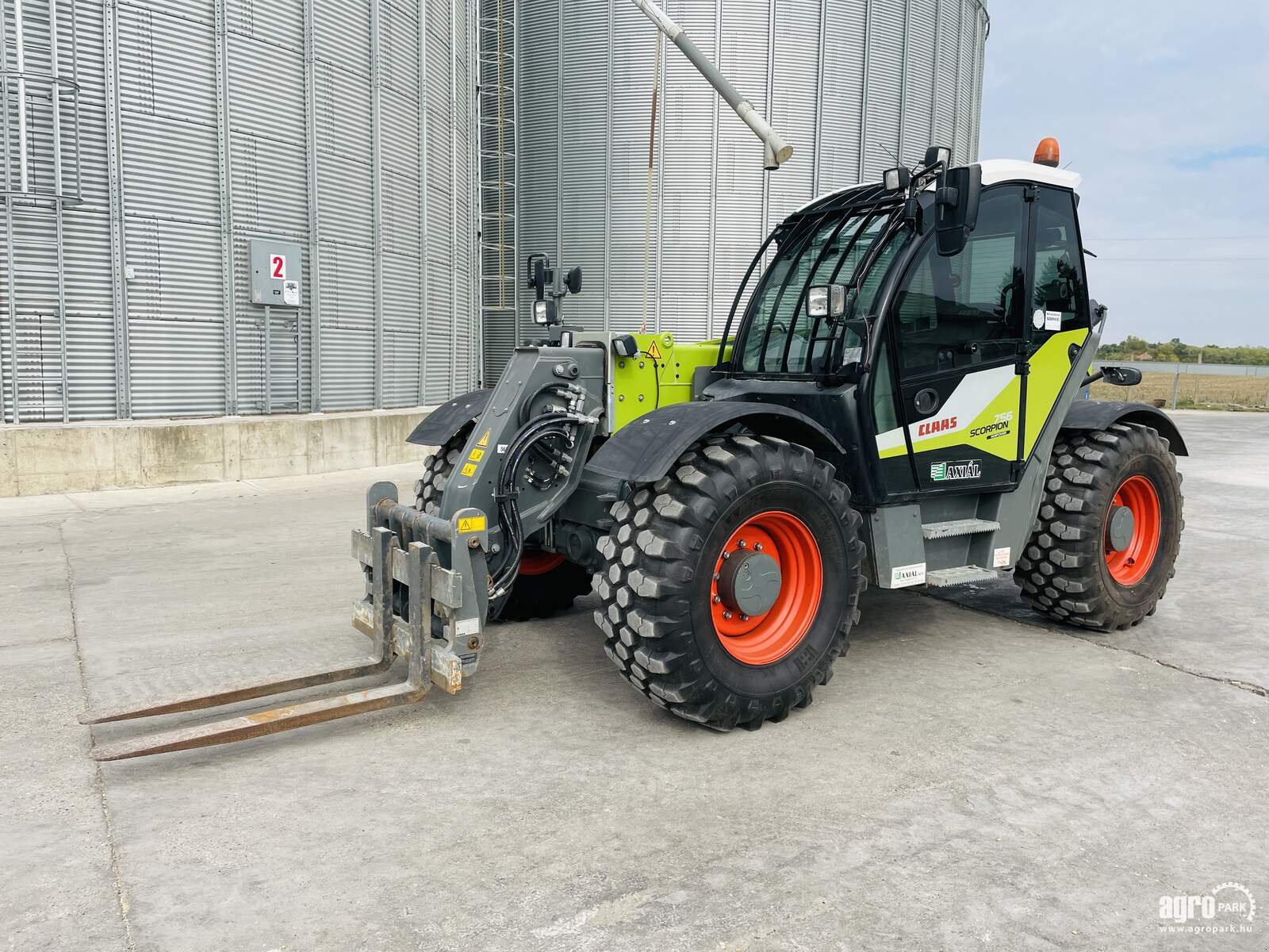 Teleskopstapler typu CLAAS Scorpion 756 Varipower, Gebrauchtmaschine v Csengele (Obrázek 1)