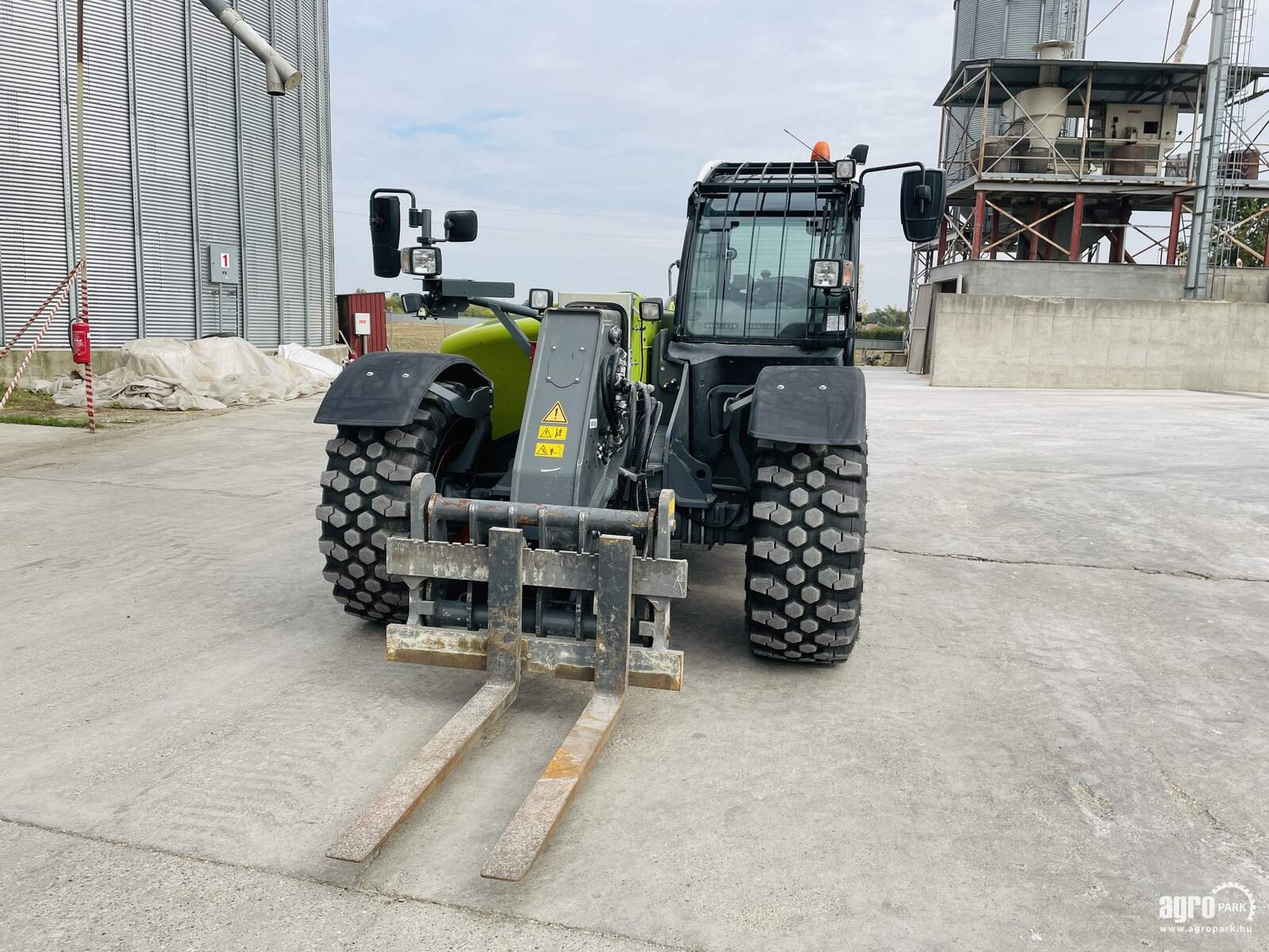 Teleskopstapler of the type CLAAS Scorpion 756 Varipower, Gebrauchtmaschine in Csengele (Picture 9)