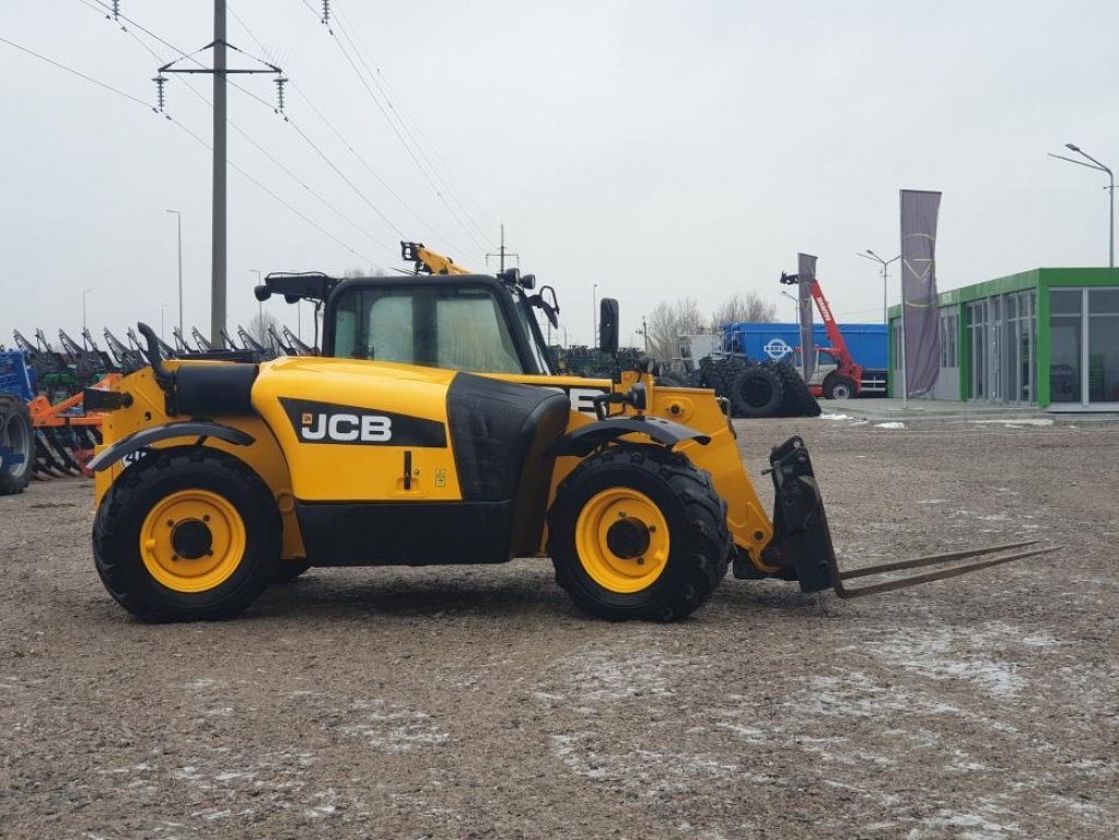 Teleskopstapler του τύπου JCB 527-58 Agri, Neumaschine σε Звенигородка (Φωτογραφία 7)