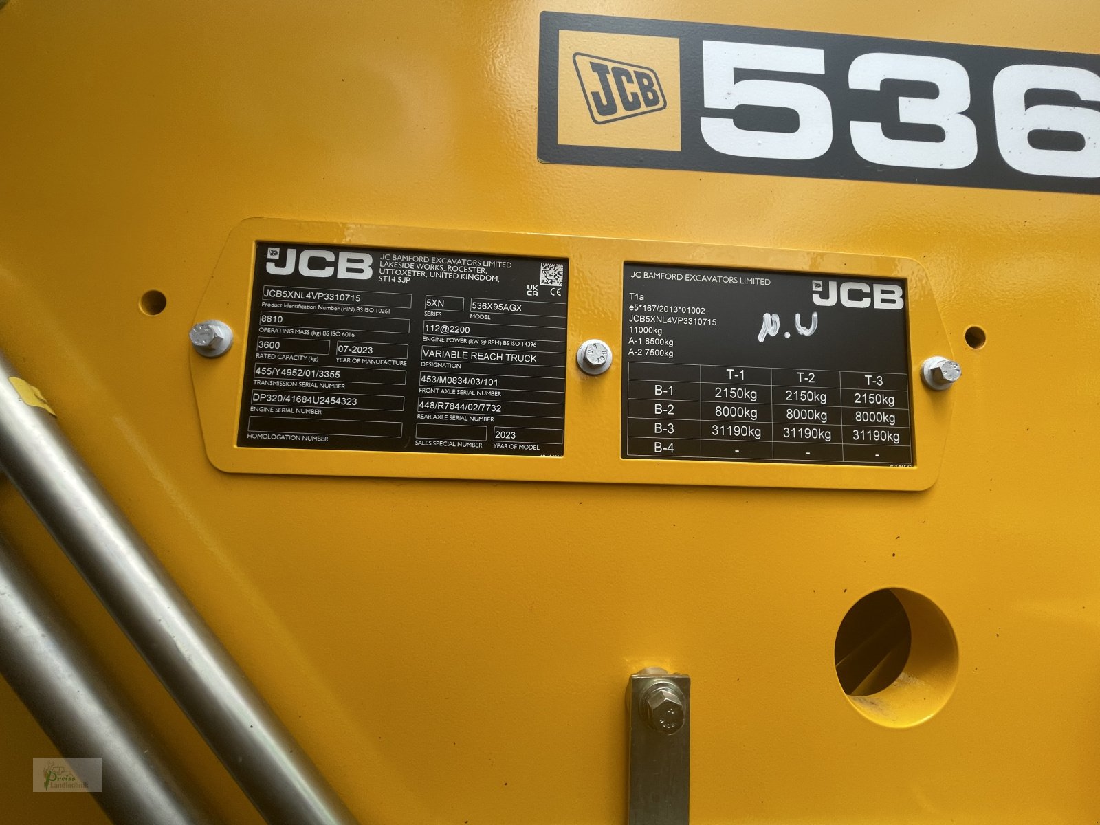 Teleskopstapler of the type JCB 536-95, Neumaschine in Bad Kötzting (Picture 4)