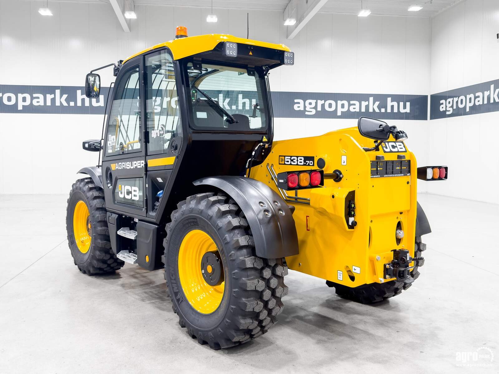 Teleskopstapler of the type JCB 538-70 Agri Super PS6, Gebrauchtmaschine in Csengele (Picture 4)