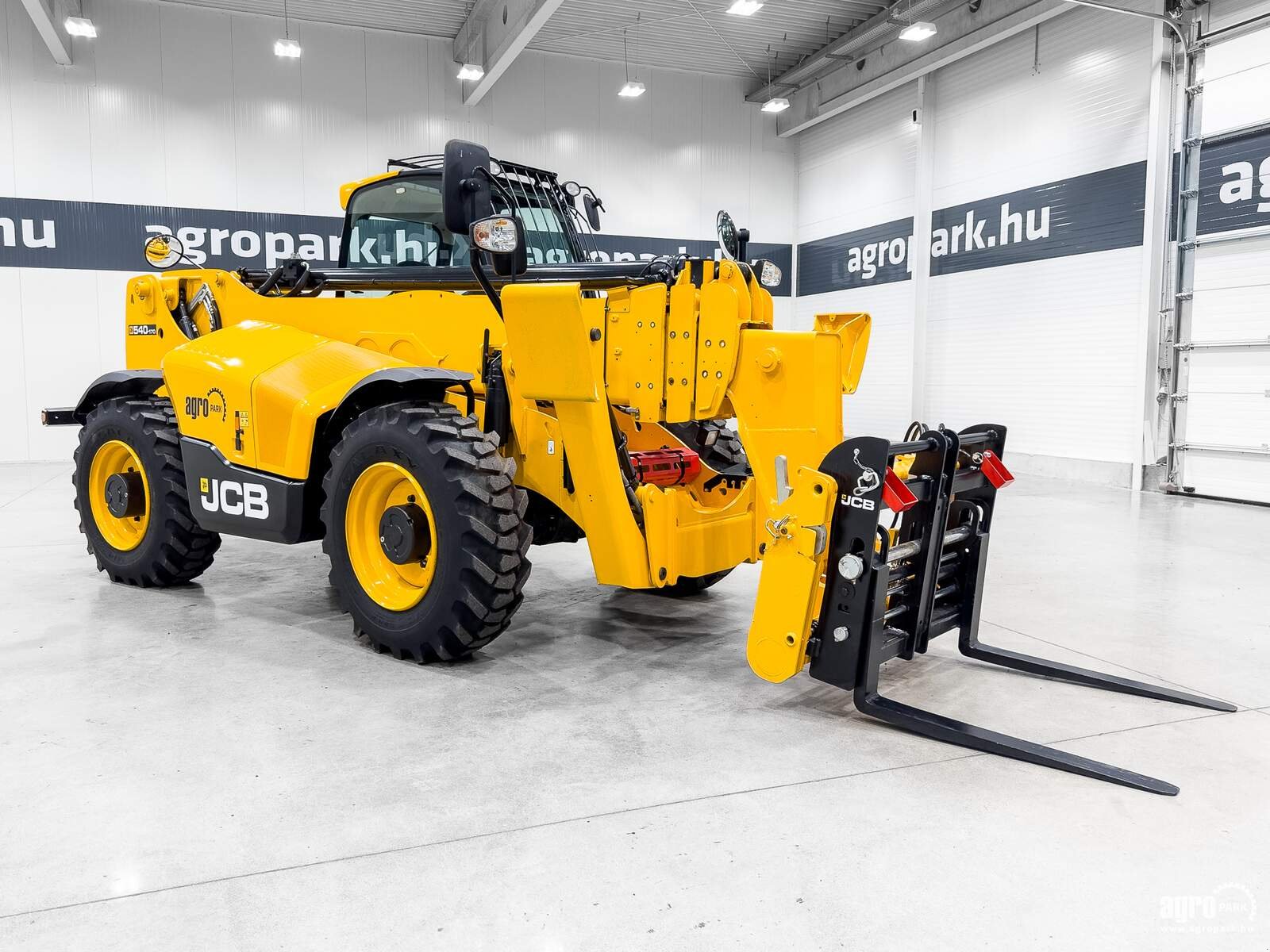 Teleskopstapler typu JCB 540-170 Sway, Gebrauchtmaschine v Csengele (Obrázok 2)