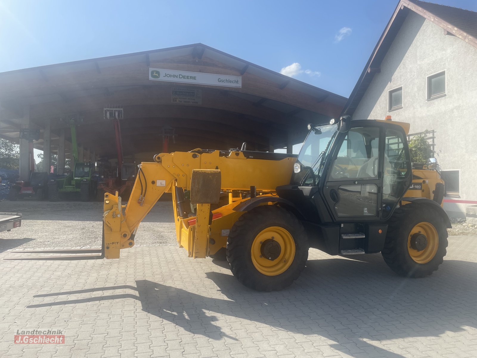 Teleskopstapler of the type JCB 540-180 Hi-Viz, Gebrauchtmaschine in Mühldorf (Picture 1)