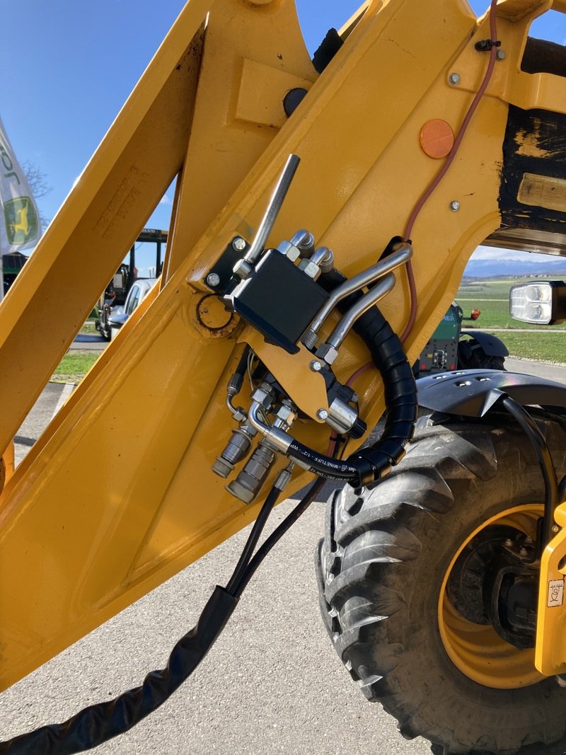 Teleskopstapler tip JCB 542-70 Agripro, Gebrauchtmaschine in Chavornay (Poză 7)