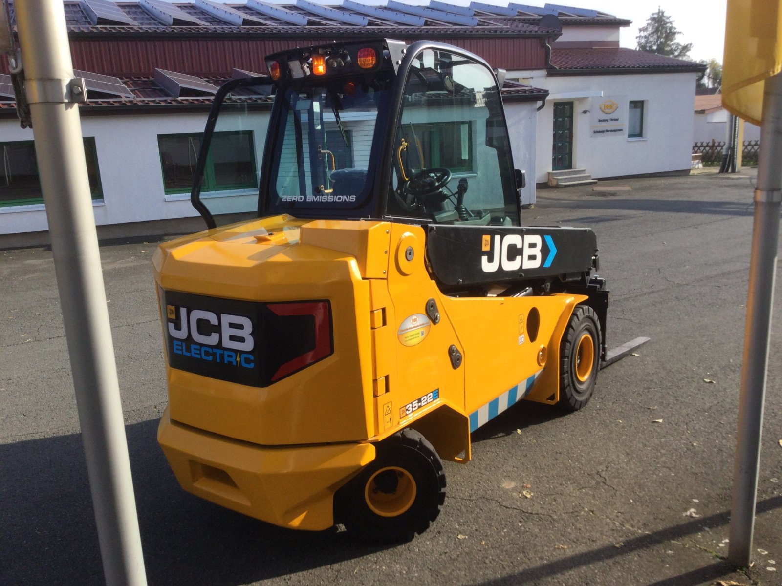 Teleskopstapler Türe ait JCB Teletruk 35-22E, Gebrauchtmaschine içinde Döllstädt (resim 8)