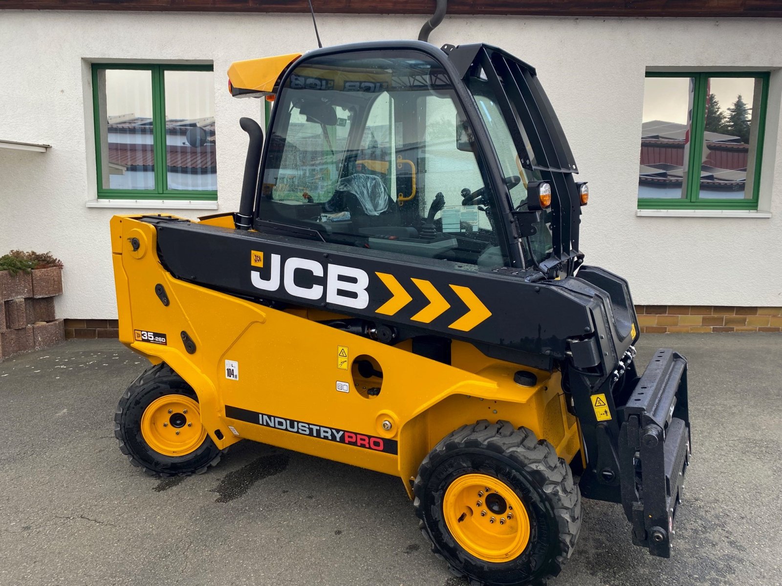 Teleskopstapler du type JCB Teletruk TLT 35-26 4x4, Gebrauchtmaschine en Döllstädt (Photo 1)