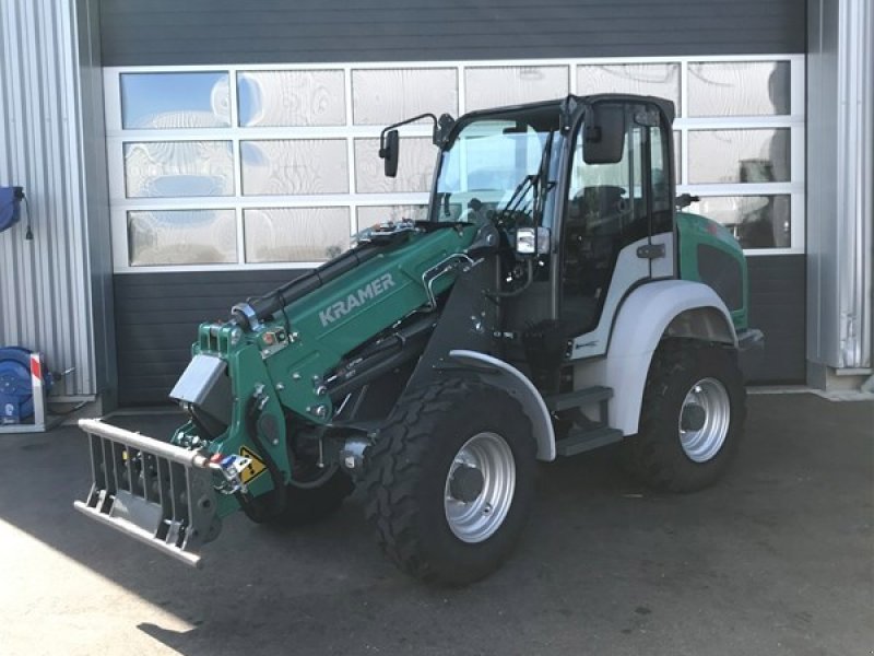 Teleskopstapler van het type Kramer KL 25.5 T, Neumaschine in Henau (Foto 1)