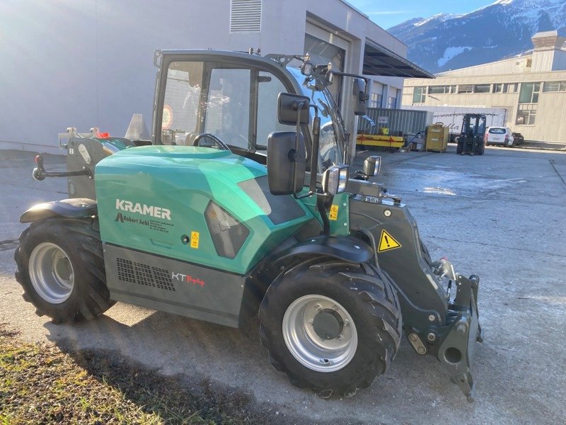 Teleskopstapler van het type Kramer KT144, Neumaschine in Landquart (Foto 1)