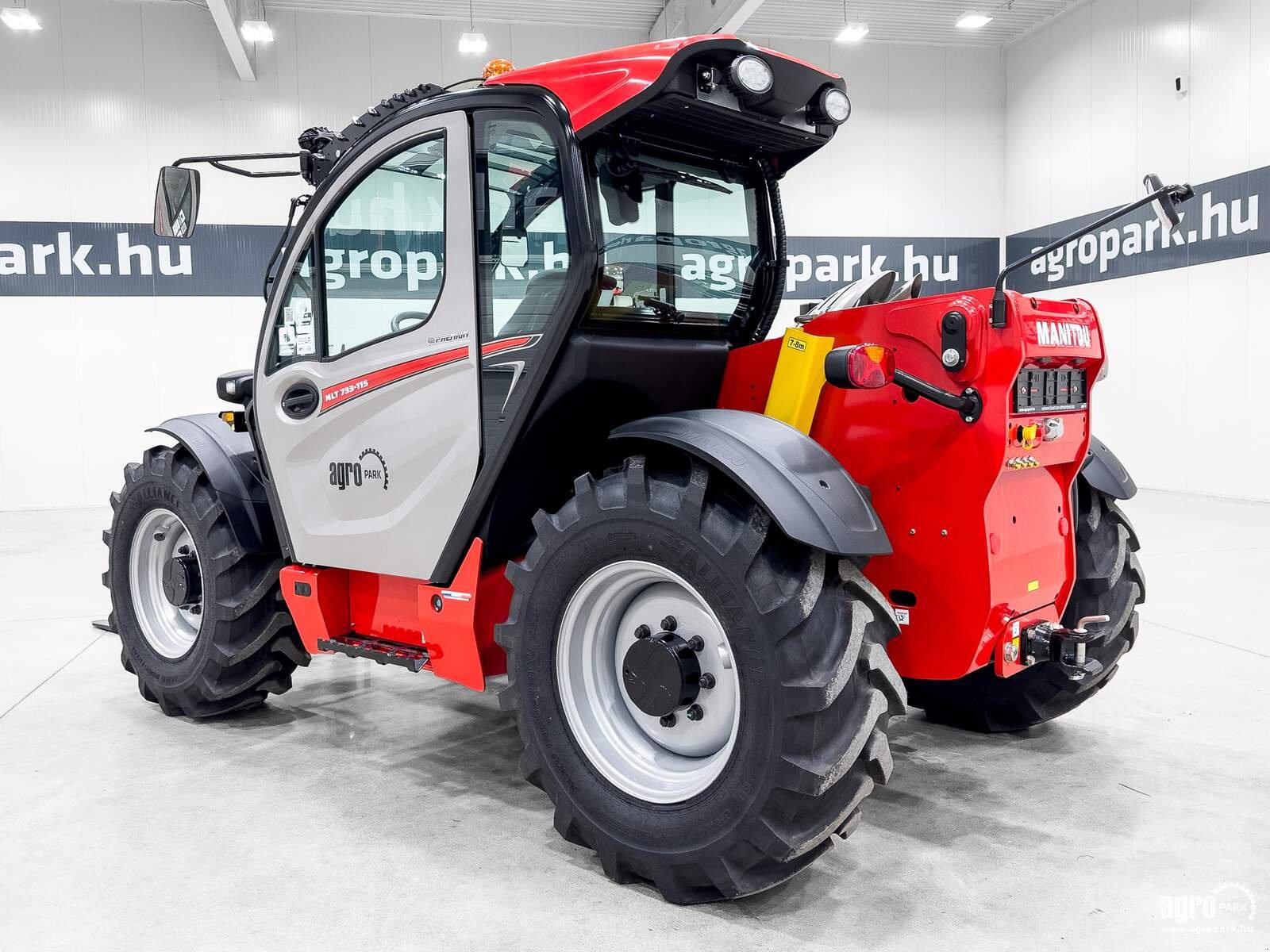 Teleskopstapler van het type Manitou MLT 733-115 LSU T Premium, Gebrauchtmaschine in Csengele (Foto 4)