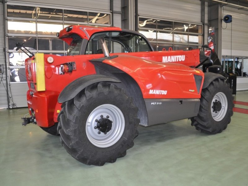 Teleskopstapler van het type Manitou MLT840, Gebrauchtmaschine in Grolley