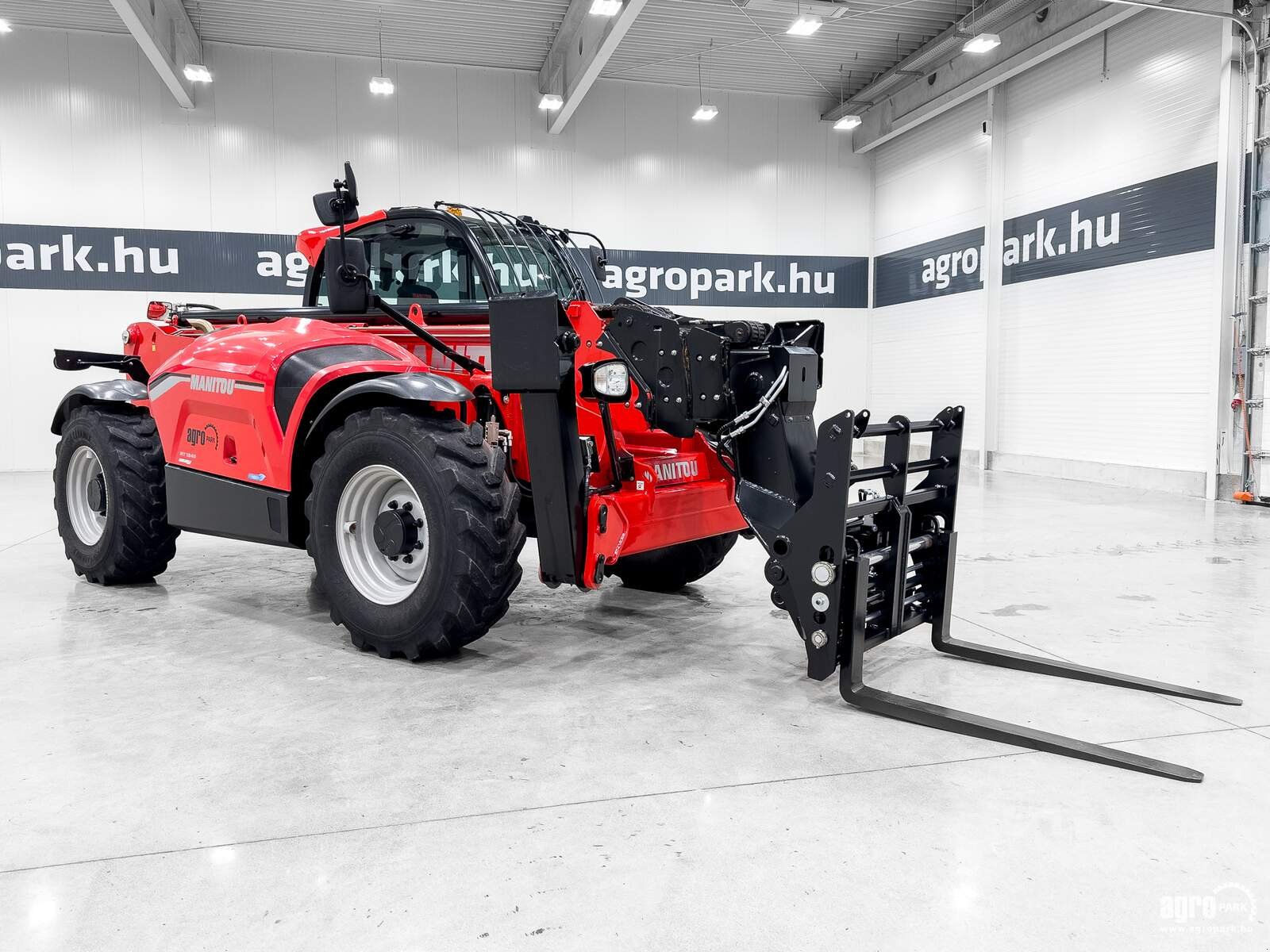 Teleskopstapler of the type Manitou MT1840 Easy ST5, Gebrauchtmaschine in Csengele (Picture 2)