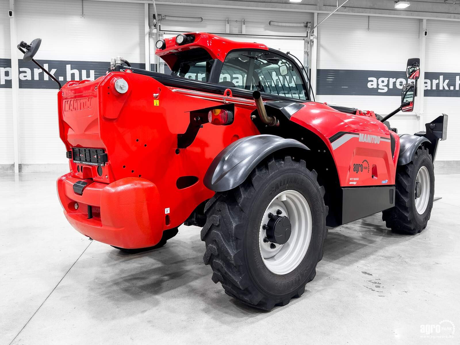 Teleskopstapler van het type Manitou MT1840 Easy ST5, Gebrauchtmaschine in Csengele (Foto 3)