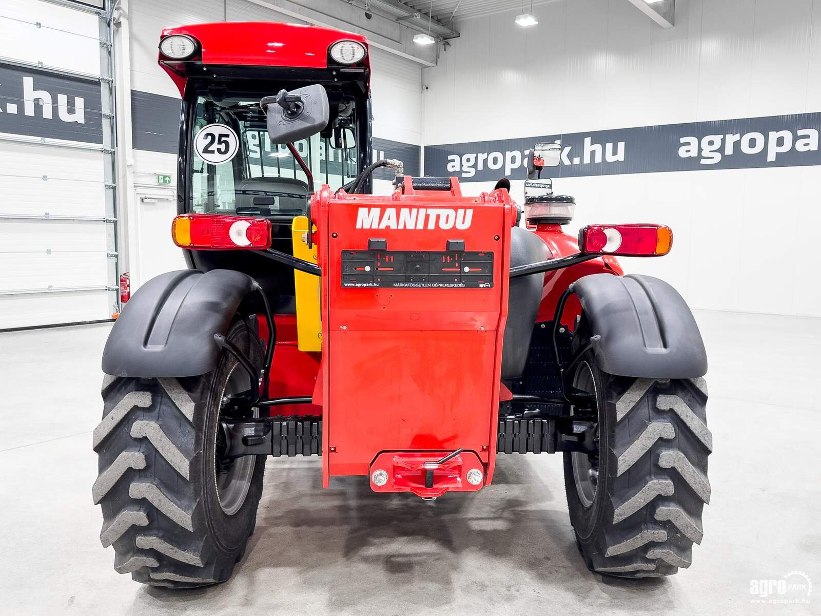 Teleskopstapler of the type Manitou MT933, Gebrauchtmaschine in Csengele (Picture 5)