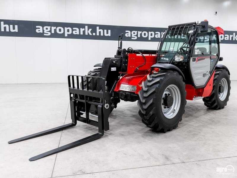 Teleskopstapler van het type Manitou MT933, Gebrauchtmaschine in Csengele (Foto 1)