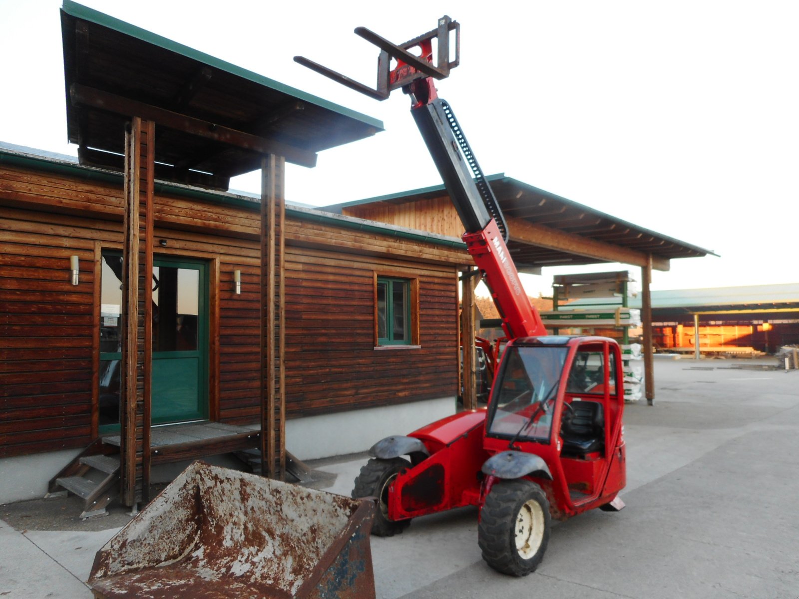 Teleskopstapler van het type Manitou SLT415E, Gebrauchtmaschine in St. Nikolai ob Draßling (Foto 16)