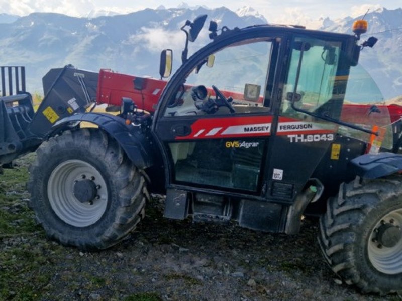 Teleskopstapler типа Massey Ferguson MF TH.8043, Gebrauchtmaschine в Schaffhausen