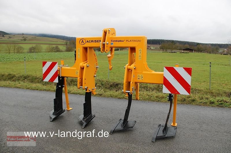 Tiefenlockerer of the type Agrisem Combiplow Platinum BC, Neumaschine in Ostheim/Rhön (Picture 1)