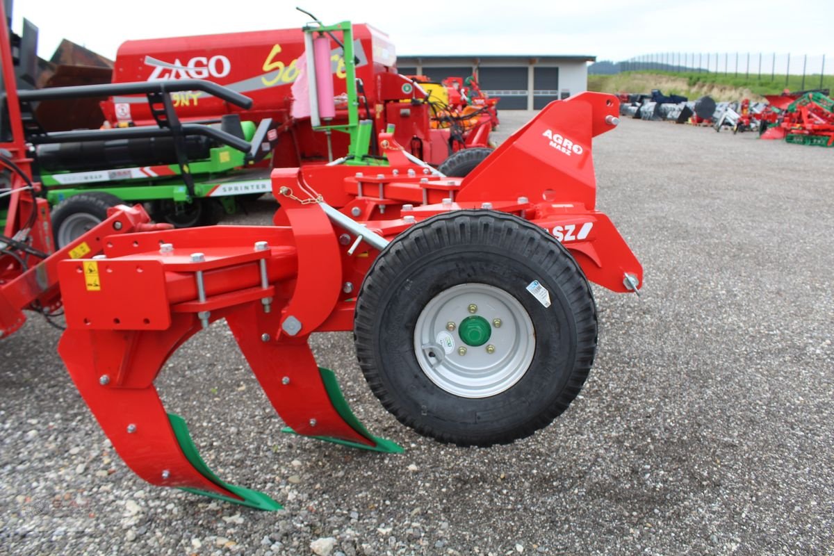 Tiefenlockerer des Typs Agro-Masz Duro V 30/6-Untergrundlockerer-NEU, Neumaschine in Eberschwang (Bild 4)