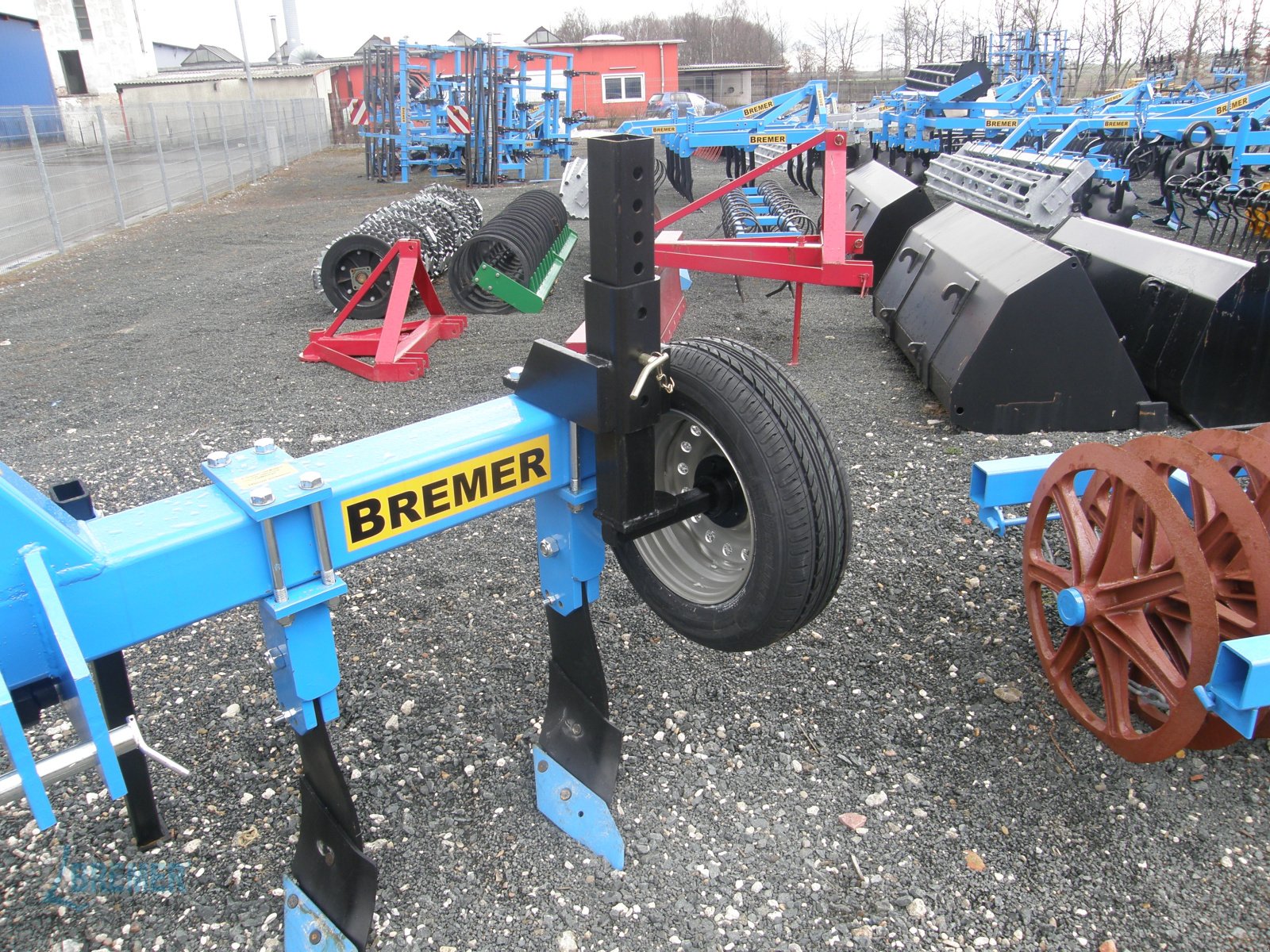 Tiefenlockerer des Typs Bremer Maschinenbau Parall P 6, Neumaschine in Hohenhameln (Bild 12)