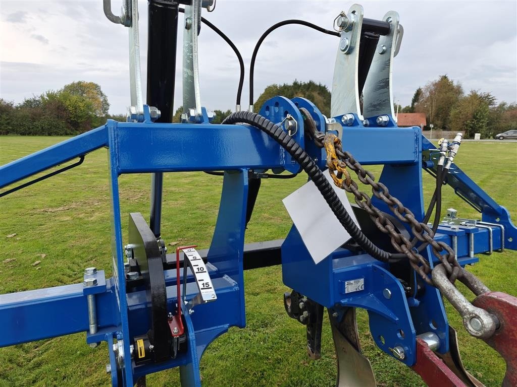 Tiefenlockerer des Typs Sonstige MTO-UCV4-H3 Hydraulisk 3-punkts lift, Gebrauchtmaschine in Bording (Bild 2)