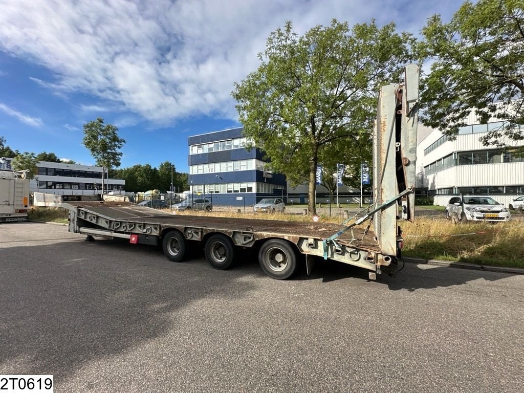 Tieflader a típus Castera semie, Gebrauchtmaschine ekkor: Ede (Kép 3)