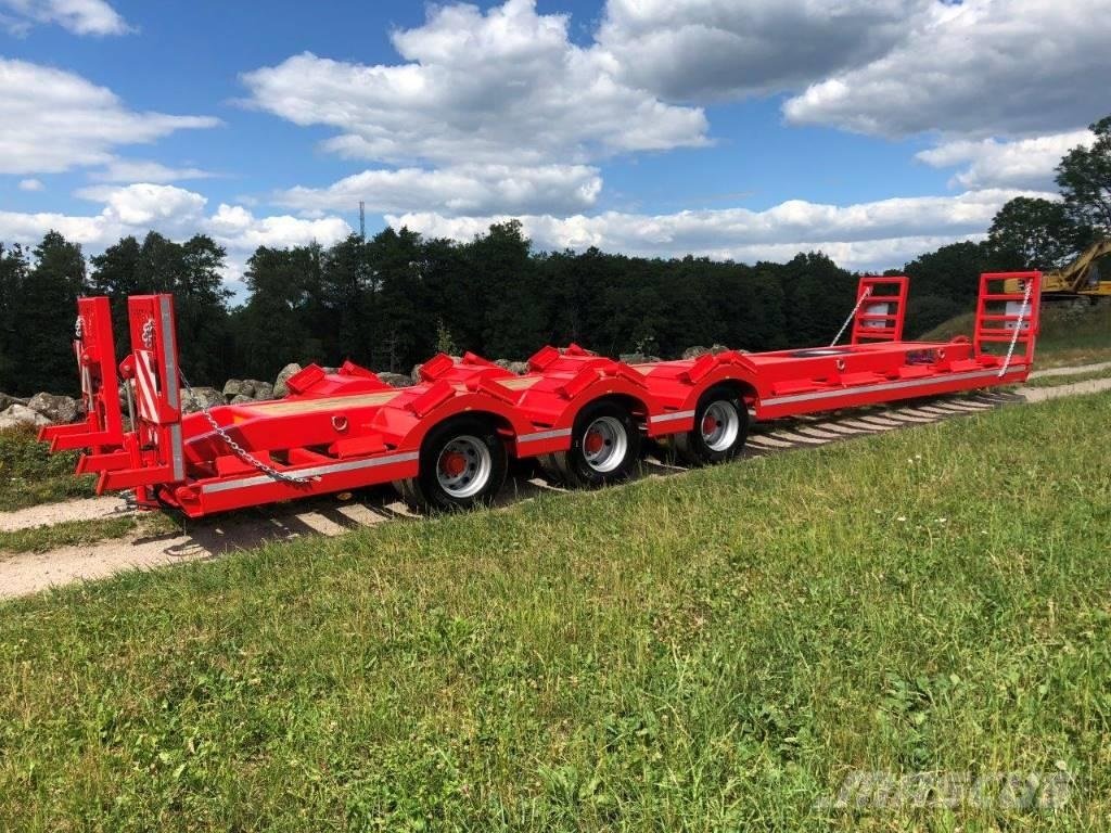 Tieflader del tipo Chieftain Fast Tow Forestry 3 axle --På Lager--, Gebrauchtmaschine en Mariager (Imagen 2)