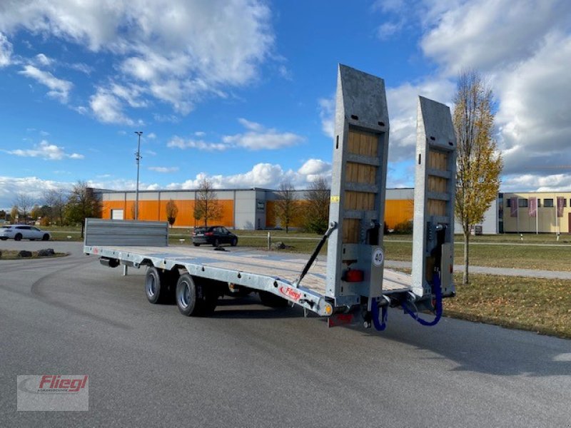 Tieflader van het type Fliegl TPA 200, Neumaschine in Mühldorf (Foto 5)