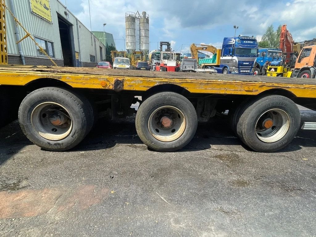 Tieflader typu Fruehauf Lowbed 3 Axle Full Steel Lames Spring Suspension 12 Tyre Loading, Gebrauchtmaschine w 'S-Hertogenbosch (Zdjęcie 11)