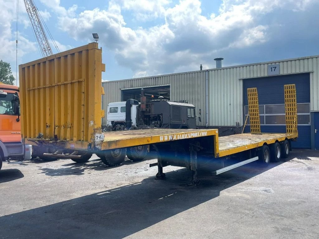 Tieflader του τύπου Fruehauf Lowbed 3 Axle Full Steel Lames Spring Suspension 12 Tyre Loading, Gebrauchtmaschine σε 'S-Hertogenbosch (Φωτογραφία 1)