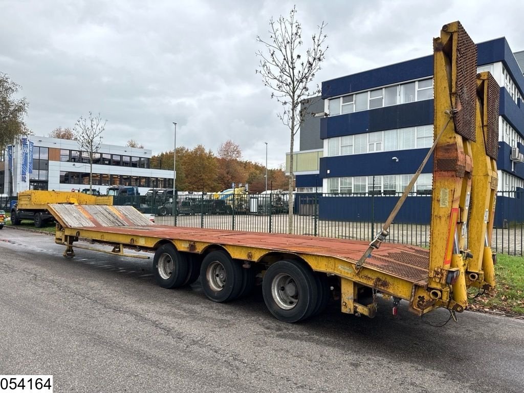 Tieflader van het type Sonstige ACTM Lowbed 45.800 KG, Lowbed, Steel suspension, Gebrauchtmaschine in Ede (Foto 5)