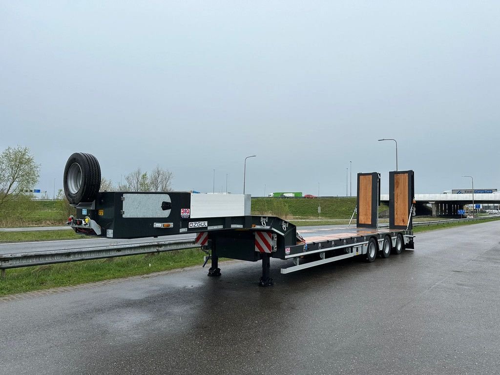 Tieflader van het type Sonstige OZGUL LW3 EU 1SS, Neumaschine in Velddriel (Foto 1)