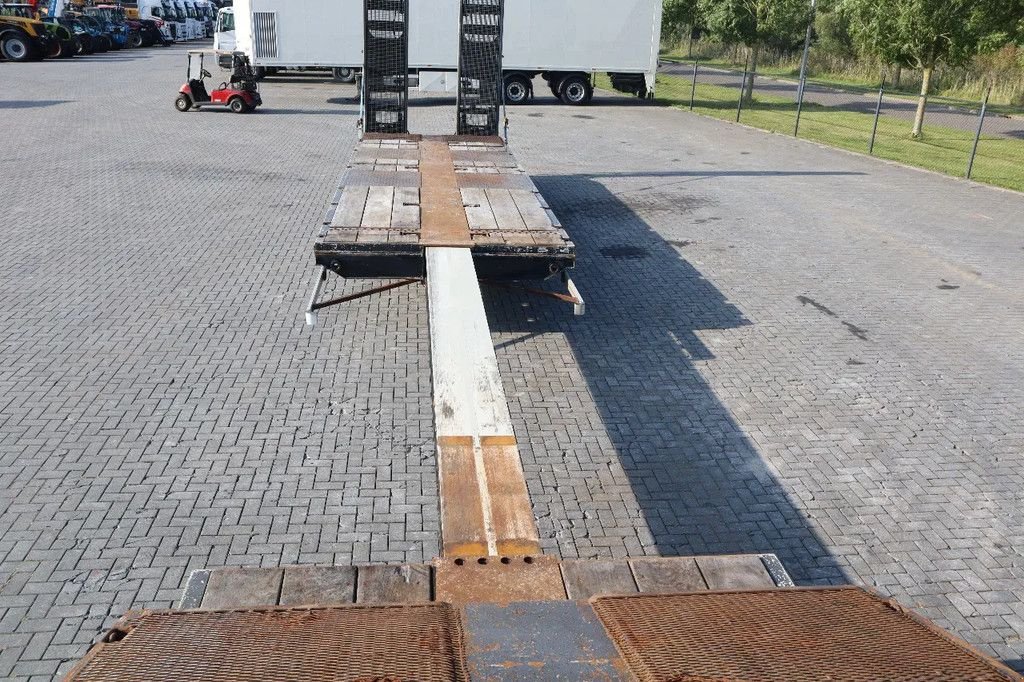 Tieflader des Typs Sonstige ROJO TRAILER GPE 3 3 AXLE HYDR RAMPS 5 M EXTENDABLE LIFT, Gebrauchtmaschine in Marknesse (Bild 9)