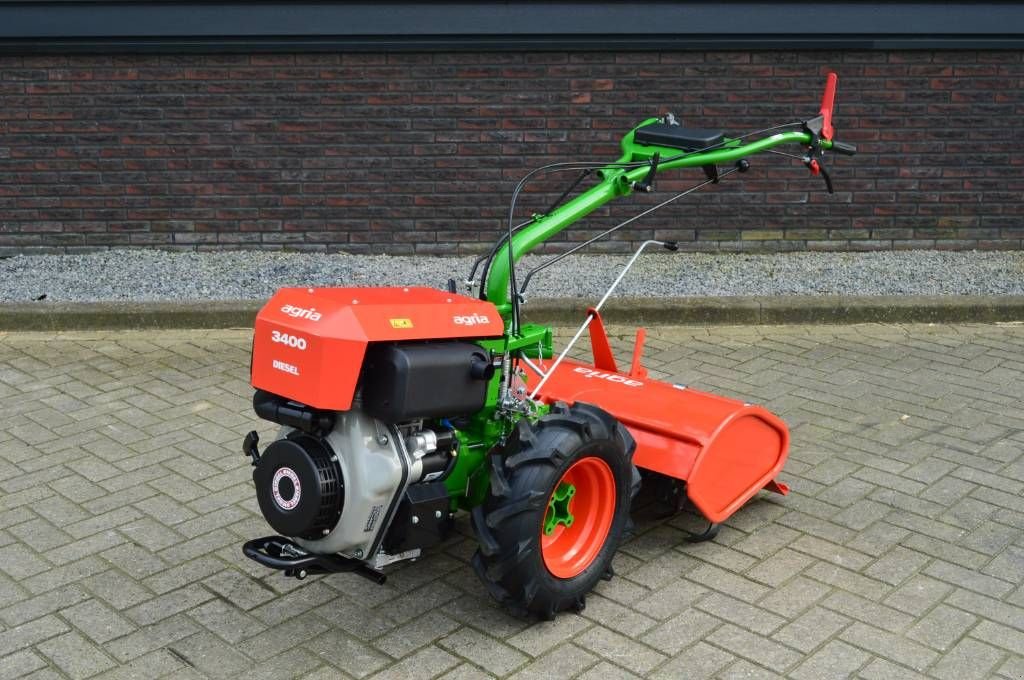 Traktor van het type Agria 3400 diesel met Freesbak, Gebrauchtmaschine in Erichem (Foto 1)