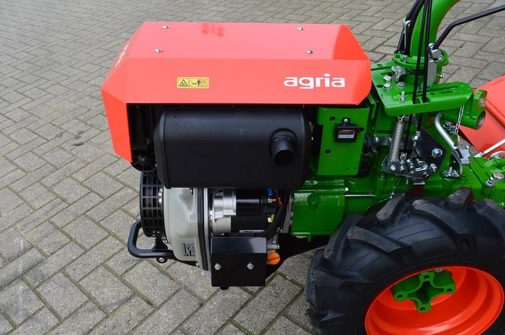 Traktor van het type Agria 3400 diesel met Freesbak, Gebrauchtmaschine in Erichem (Foto 5)