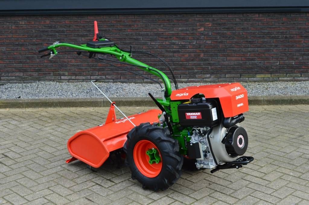 Traktor Türe ait Agria 3400 diesel met Freesbak, Gebrauchtmaschine içinde Erichem (resim 3)