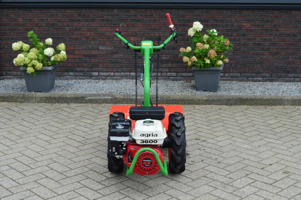 Traktor typu Agria 3600 met Freesbak, Gebrauchtmaschine w Erichem (Zdjęcie 2)