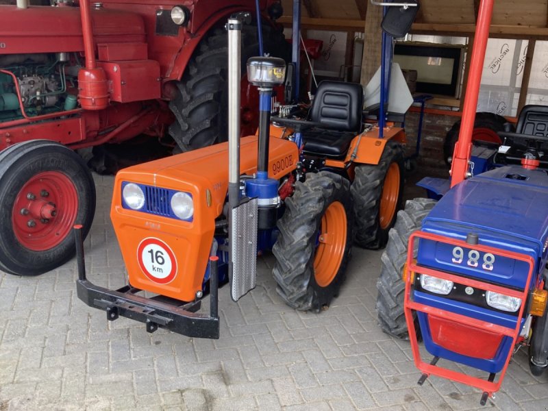 Traktor van het type Agria 9900e, Gebrauchtmaschine in LEERSUM (Foto 1)