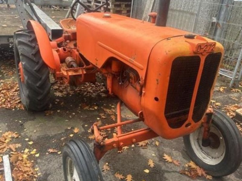 Traktor типа Allis-Chalmers D272, Gebrauchtmaschine в Rødovre (Фотография 1)